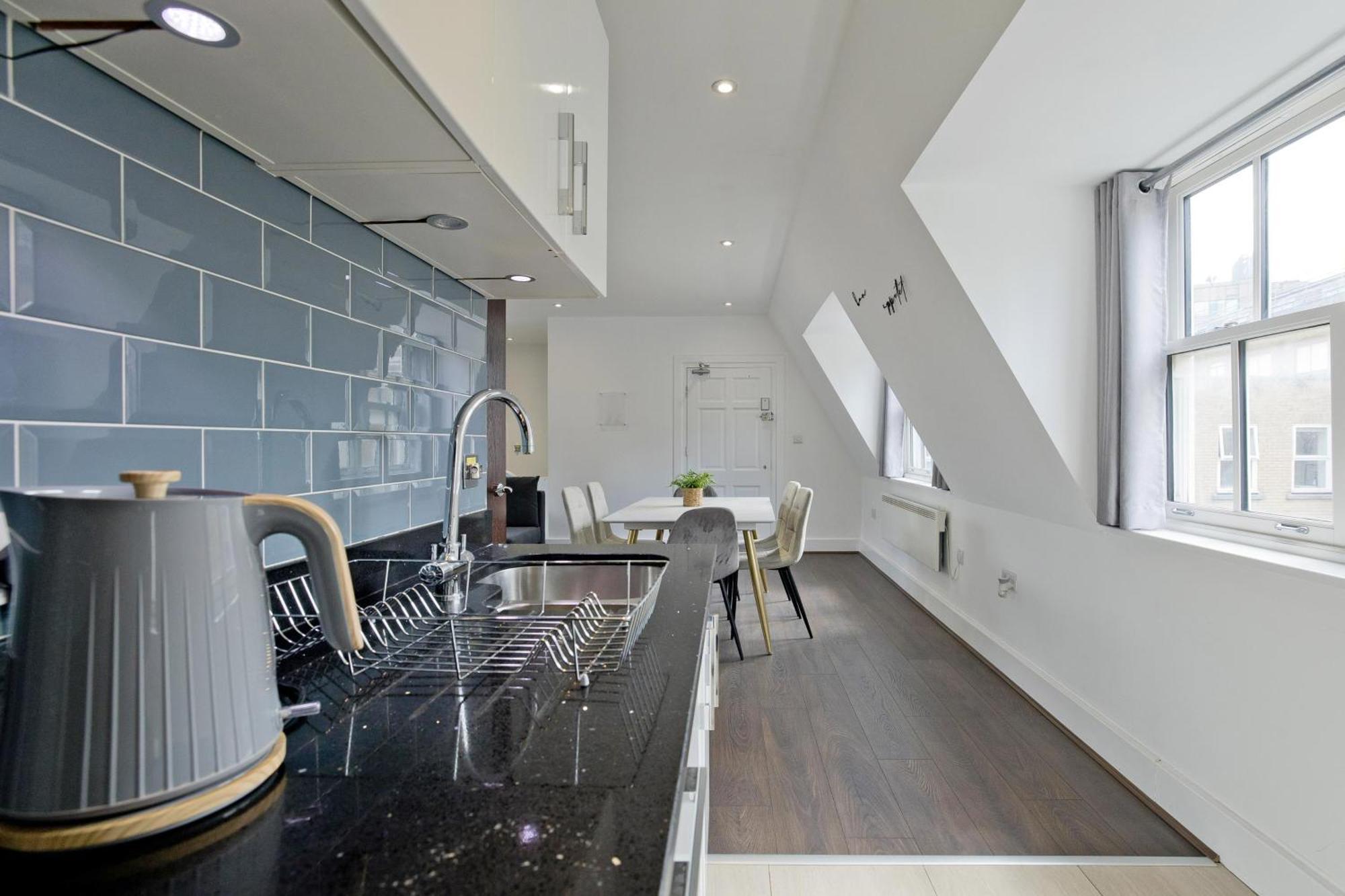 Imperial Liverpool Street Apartments London Exterior photo